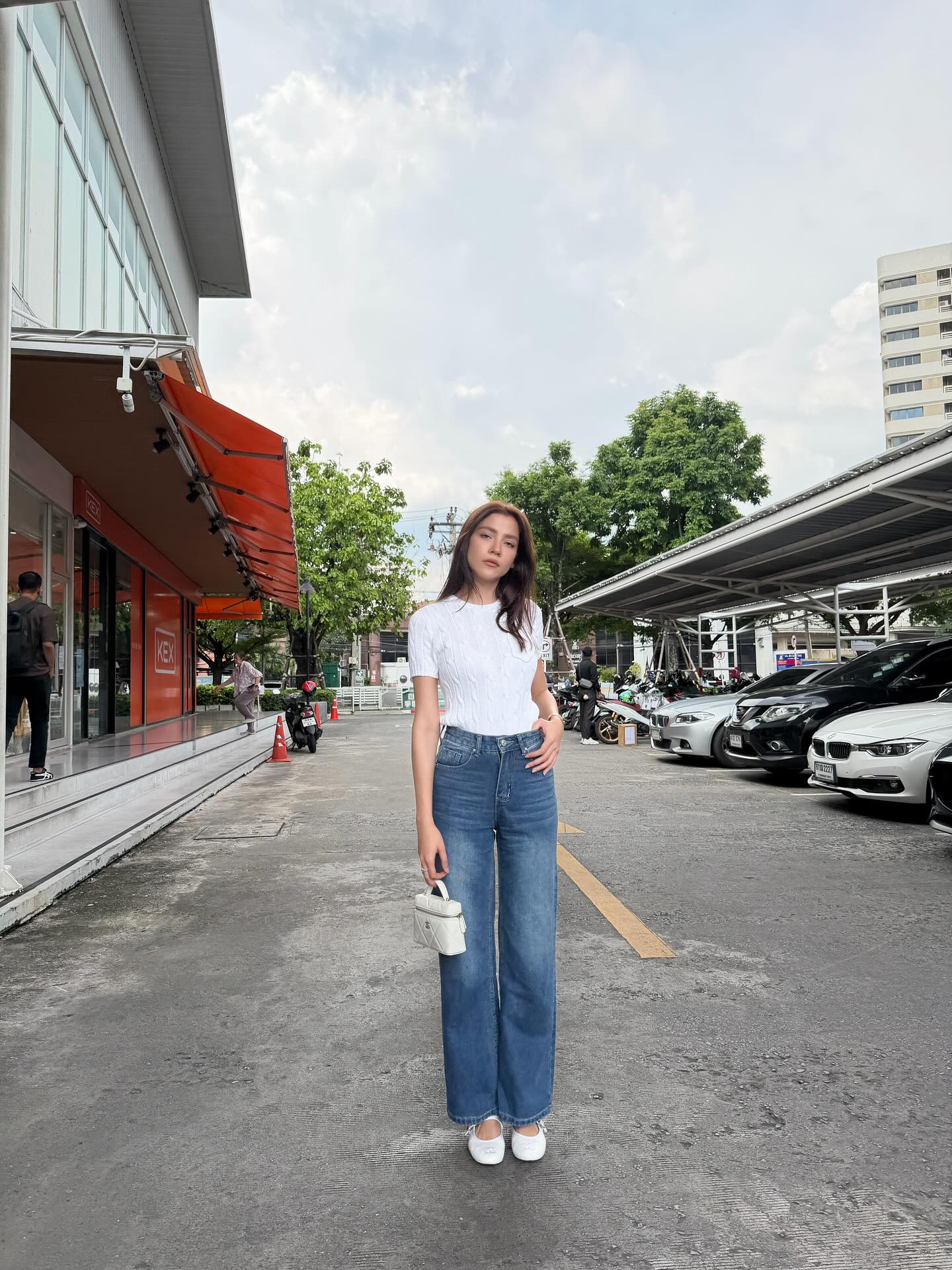 จีน่า - วิรายา ภัทรโชคชัย