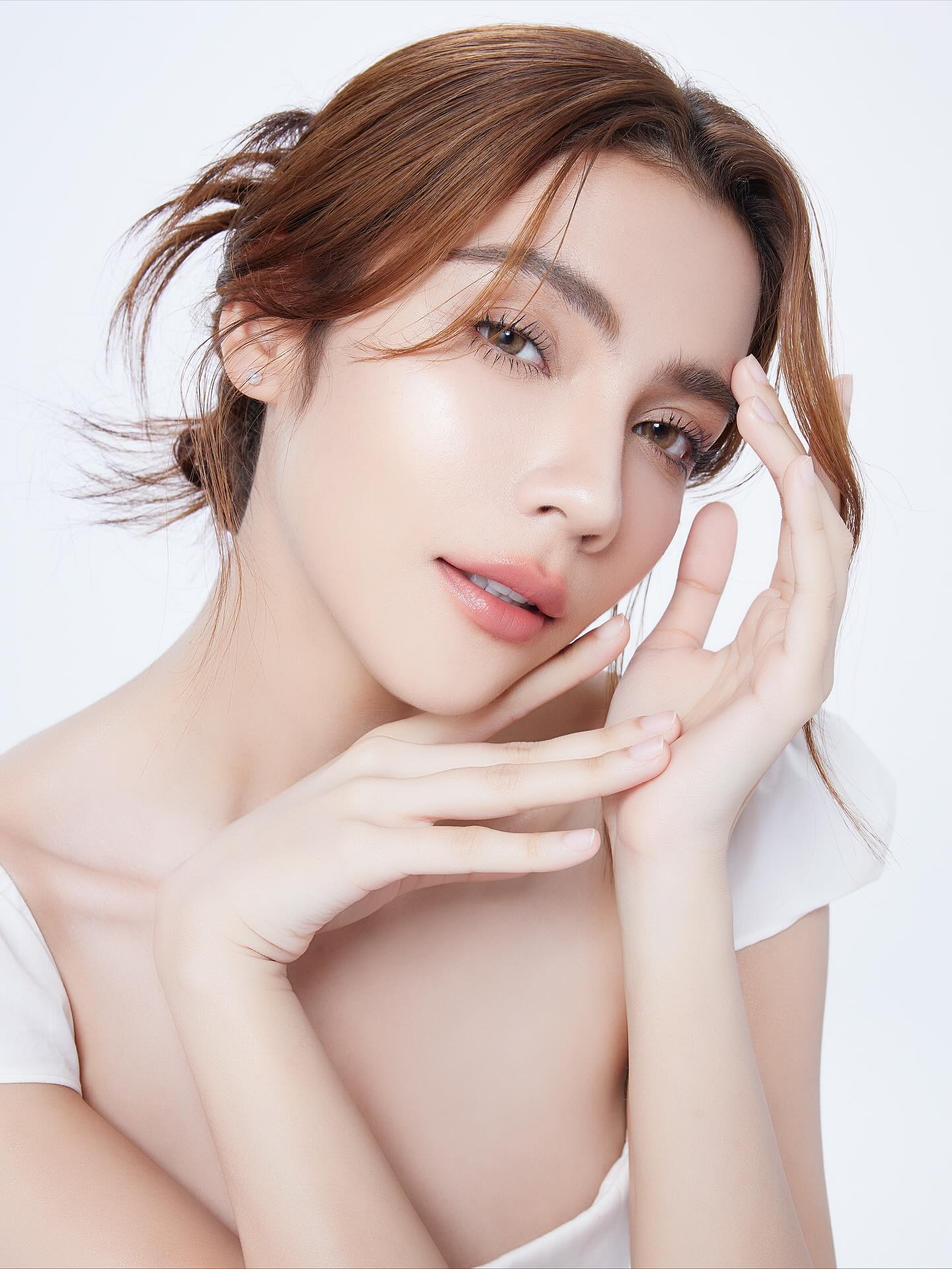 จีน่า - วิรายา ภัทรโชคชัย