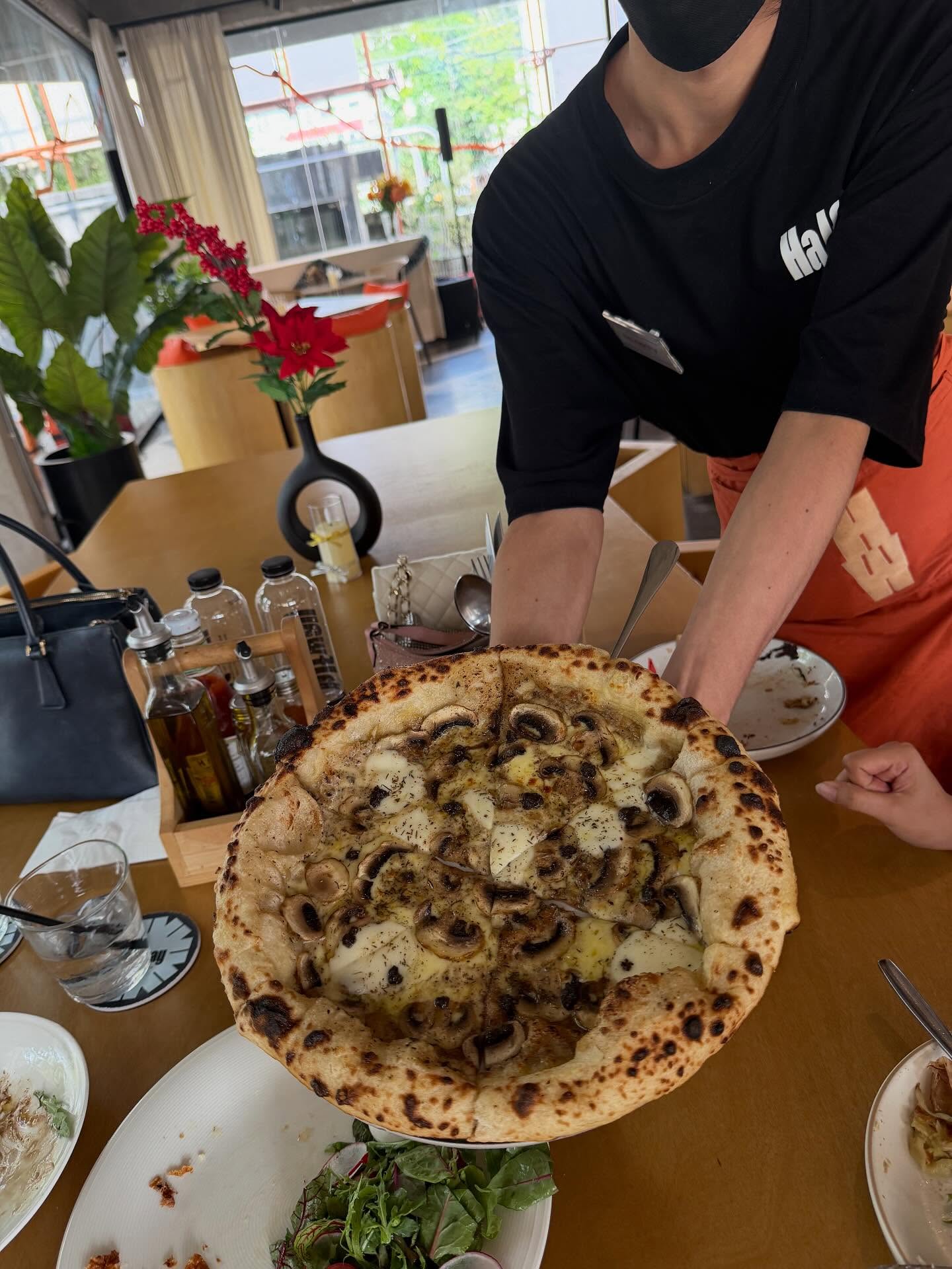 จีน่า - วิรายา ภัทรโชคชัย