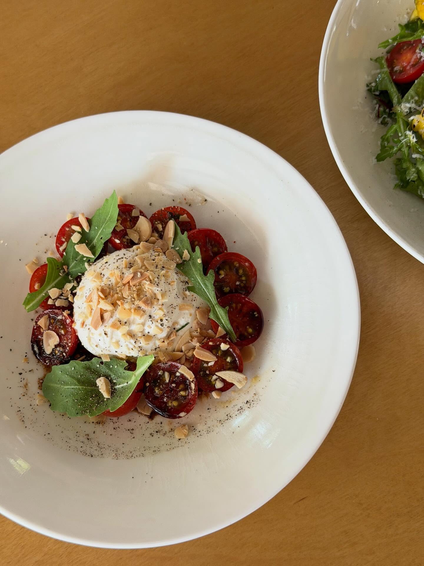 จีน่า - วิรายา ภัทรโชคชัย