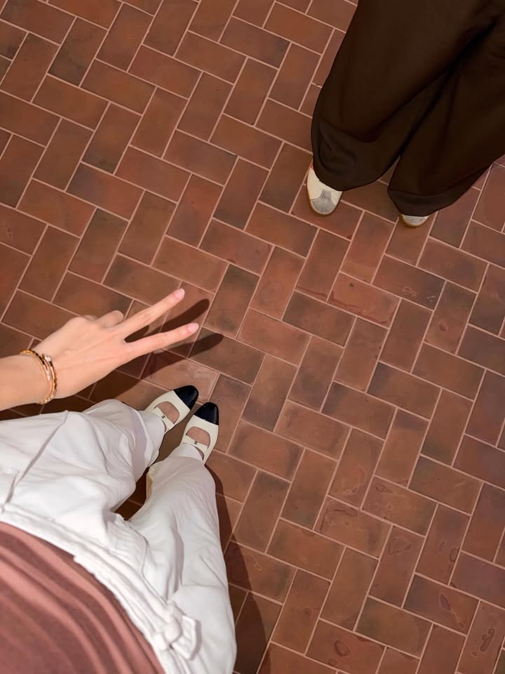 จีน่า - วิรายา ภัทรโชคชัย