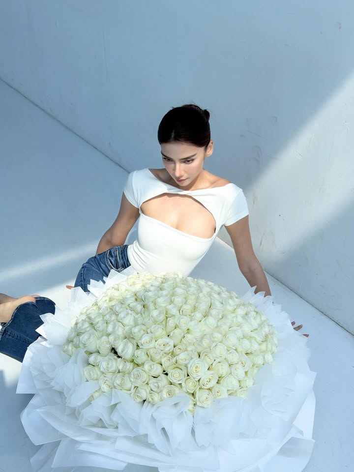 จีน่า - วิรายา ภัทรโชคชัย