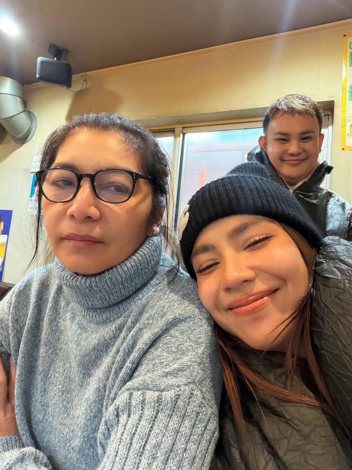 จีน่า - วิรายา ภัทรโชคชัย