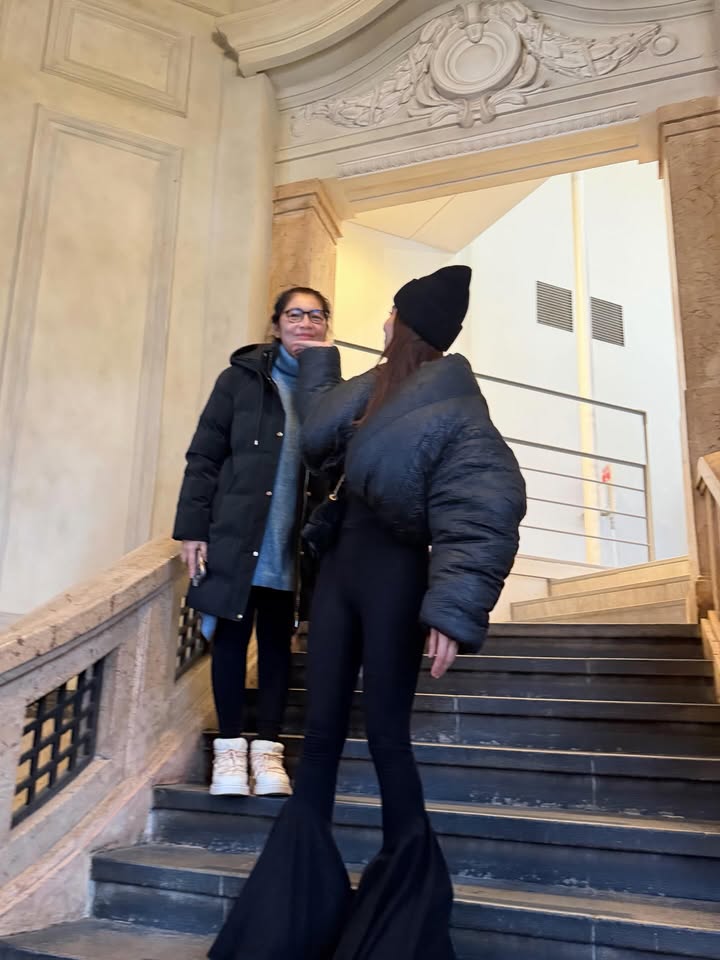 จีน่า - วิรายา ภัทรโชคชัย