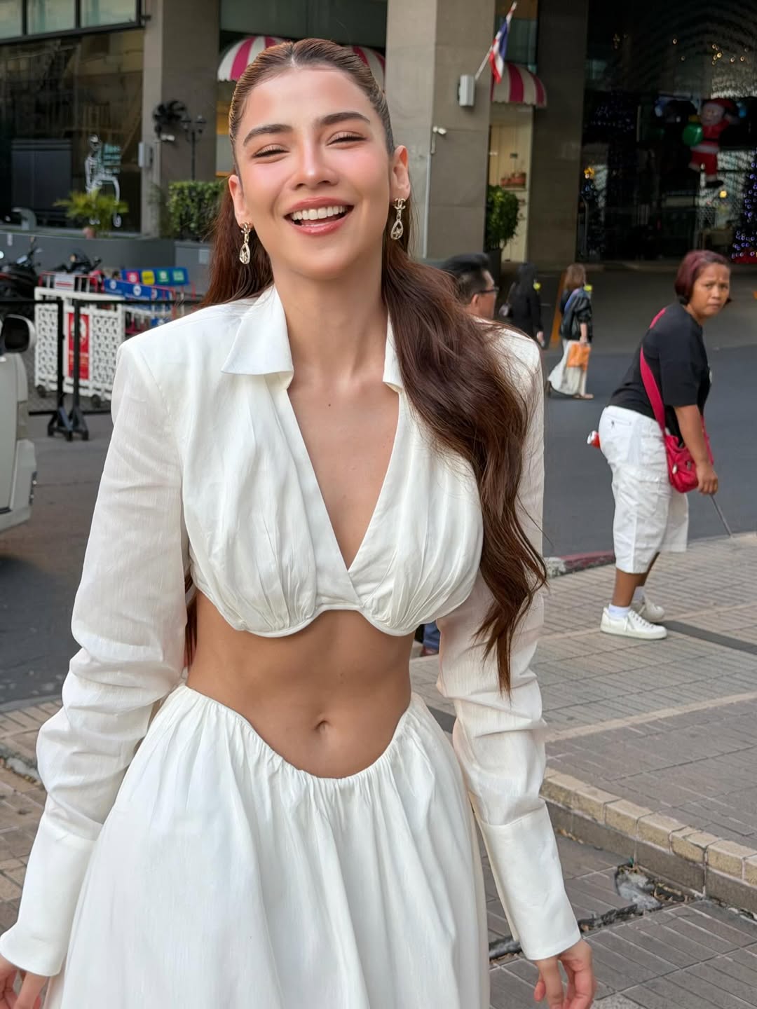 จีน่า - วิรายา ภัทรโชคชัย