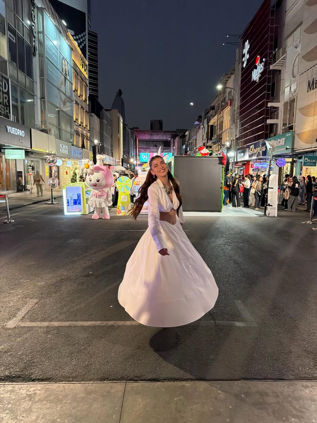 จีน่า - วิรายา ภัทรโชคชัย