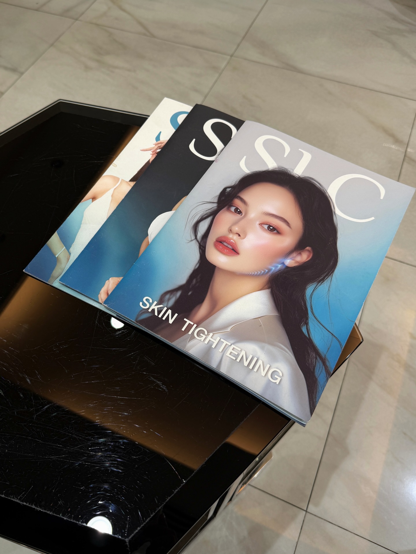 พลอย ศรนรินทร์