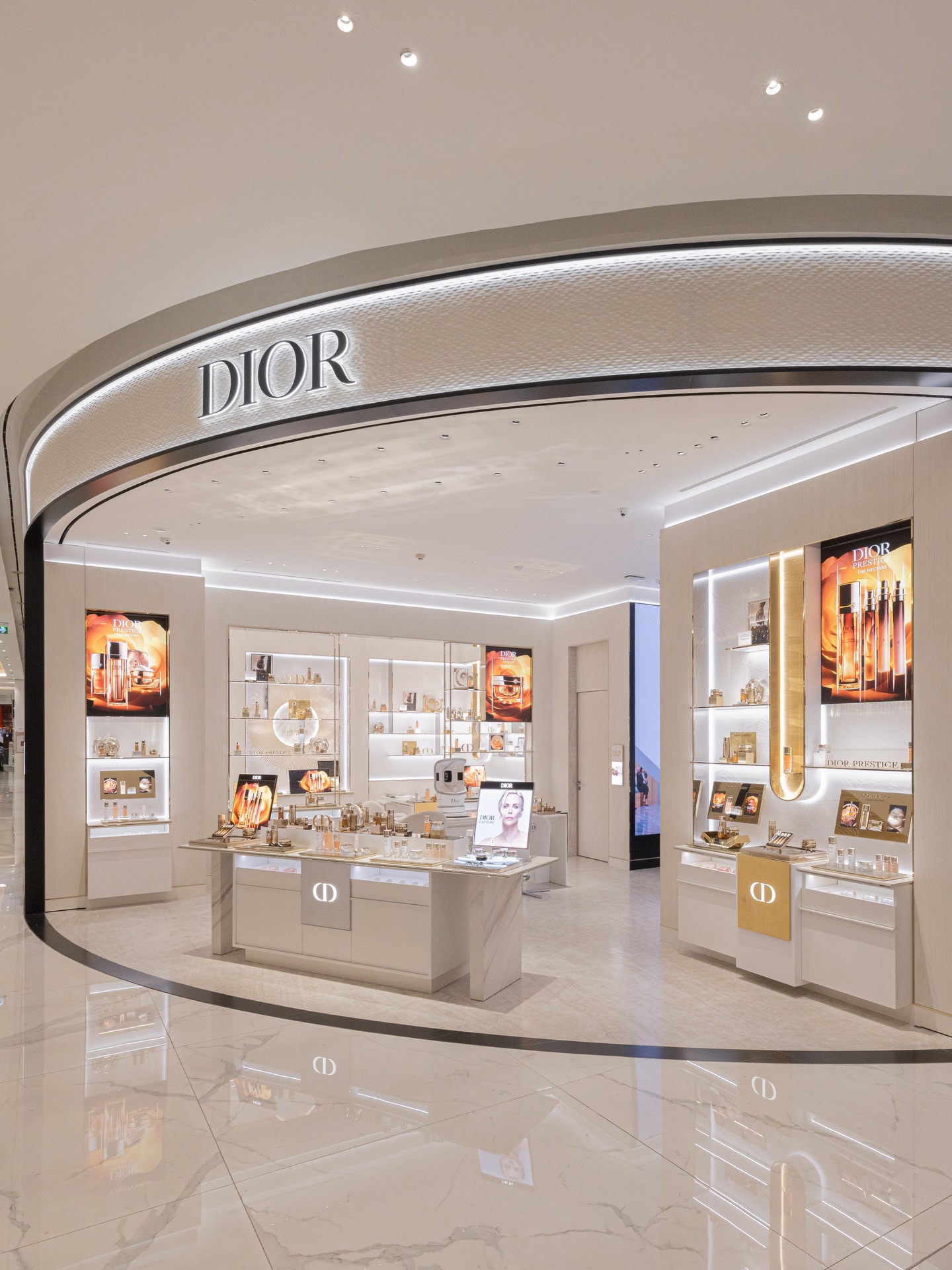 ต้าเหนิง - กัญญาวีร์ สองเมือง