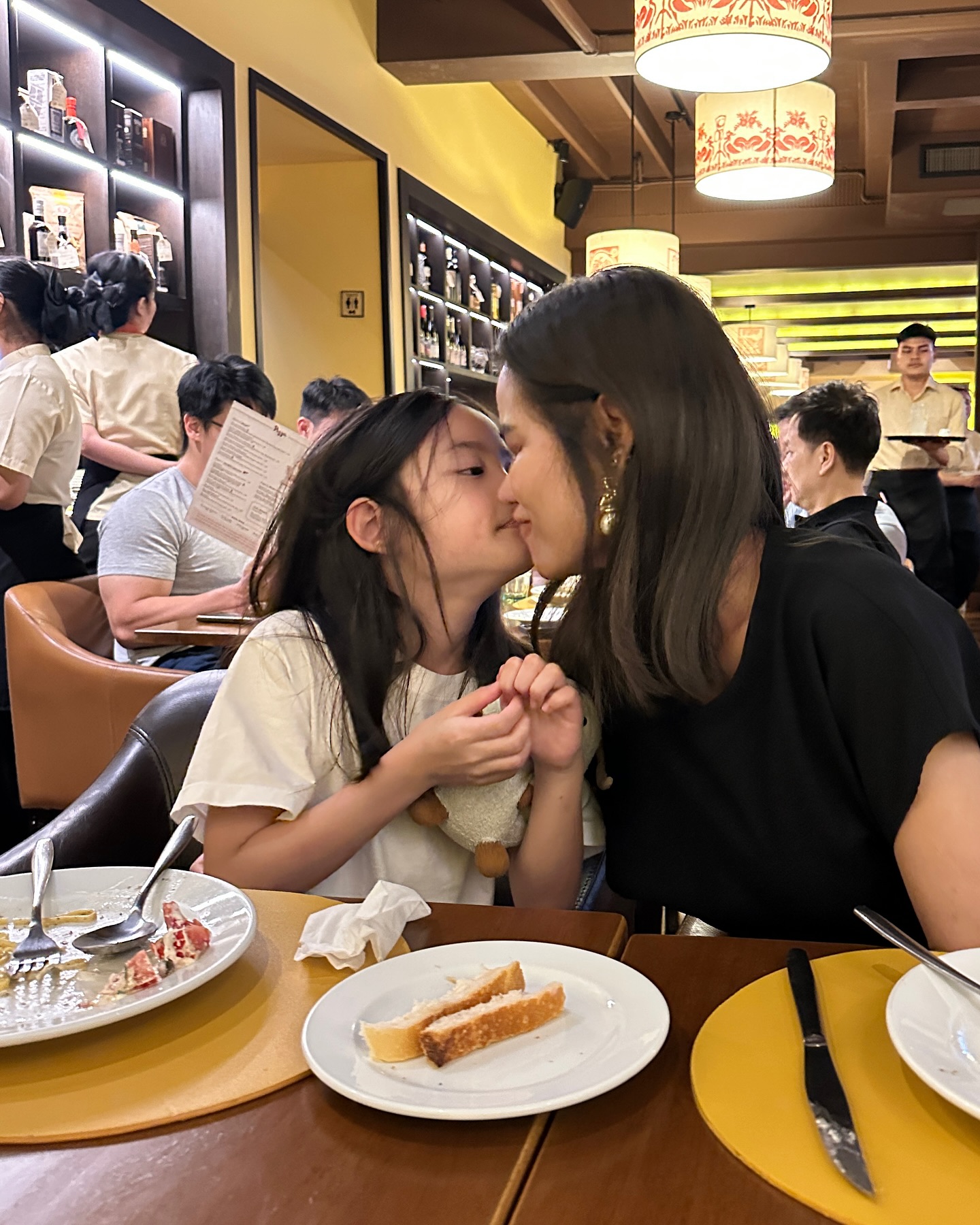 โอปอล์ - ปาณิสรา อารยะสกุล