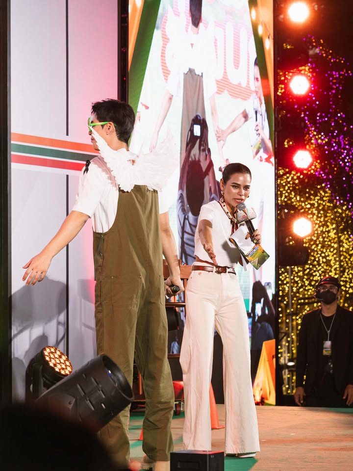 โอปอล์ - ปาณิสรา อารยะสกุล