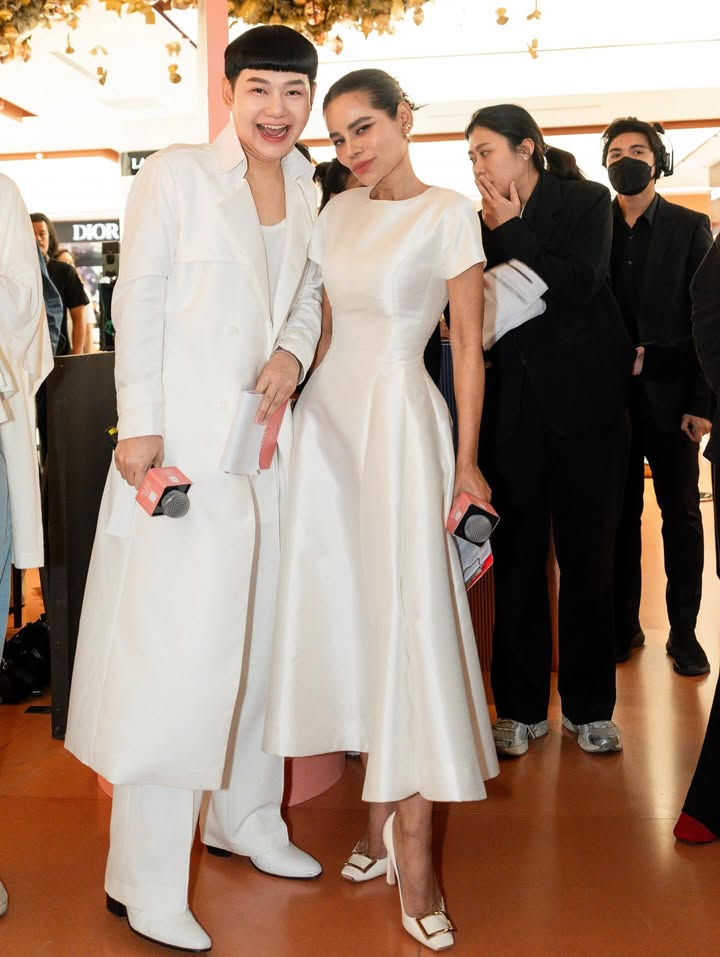 โอปอล์ - ปาณิสรา อารยะสกุล