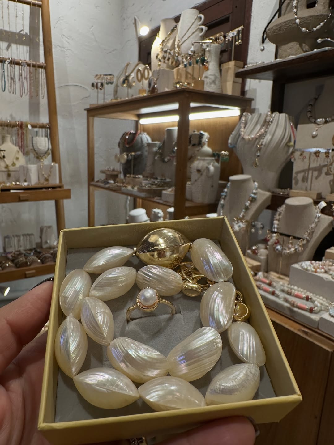 โอปอล์ - ปาณิสรา อารยะสกุล