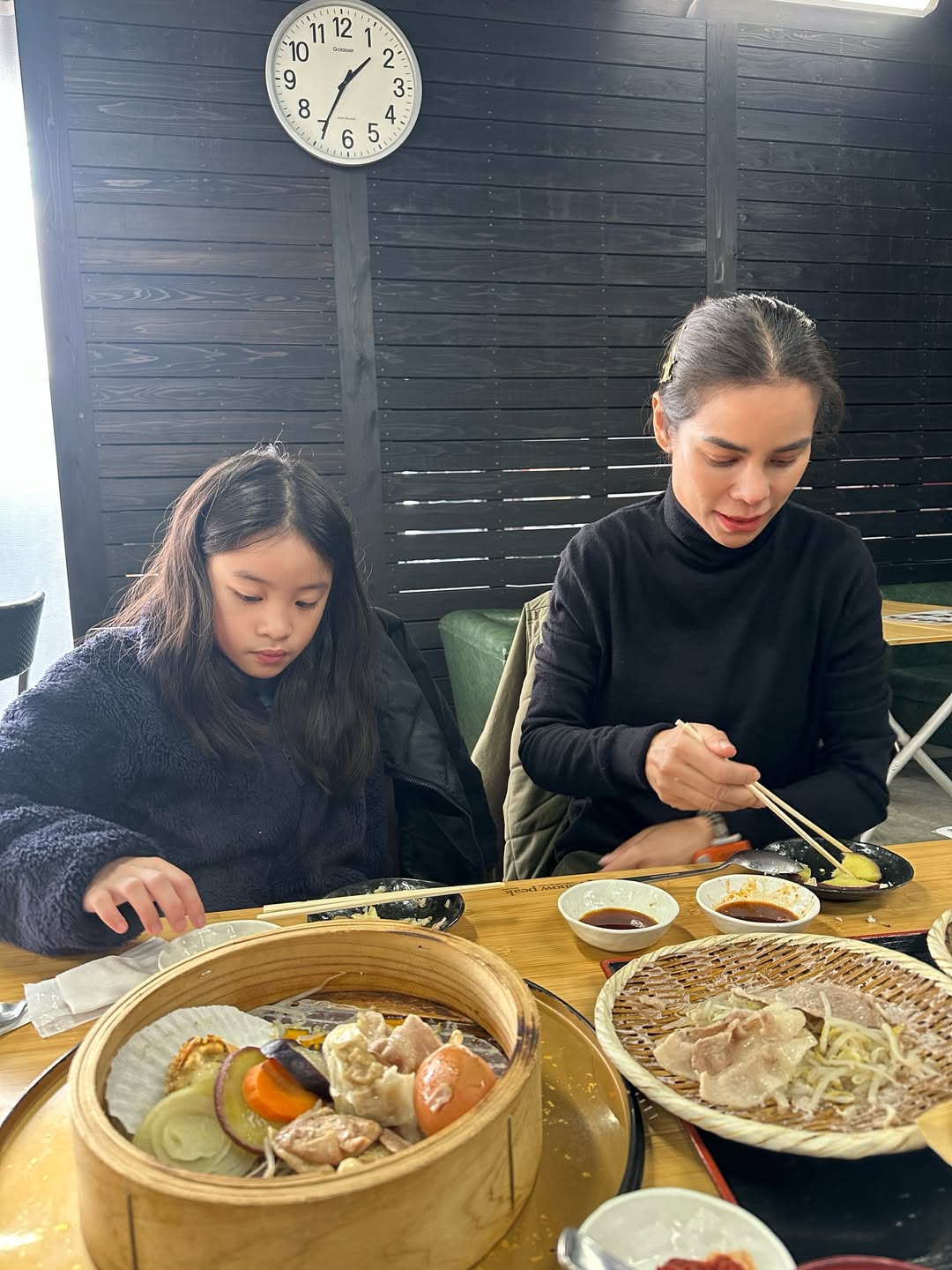 โอปอล์ - ปาณิสรา อารยะสกุล