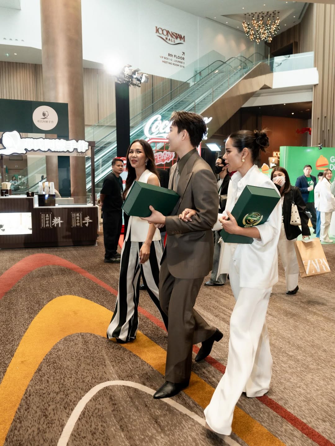 โอปอล์ - ปาณิสรา อารยะสกุล