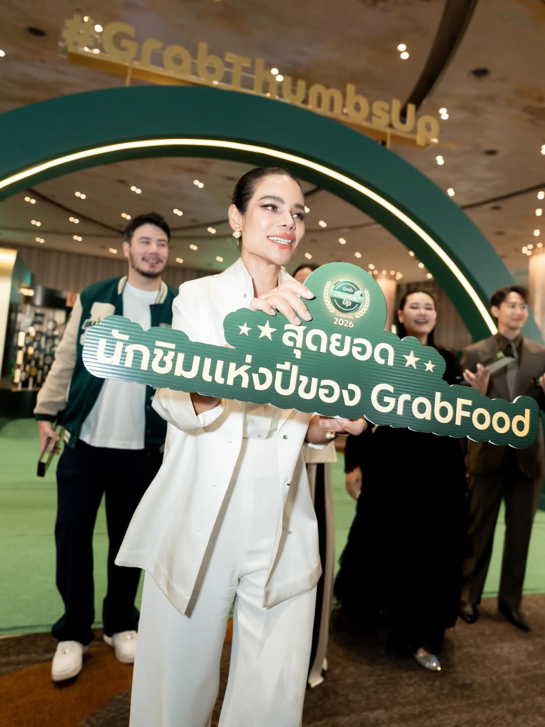 โอปอล์ - ปาณิสรา อารยะสกุล