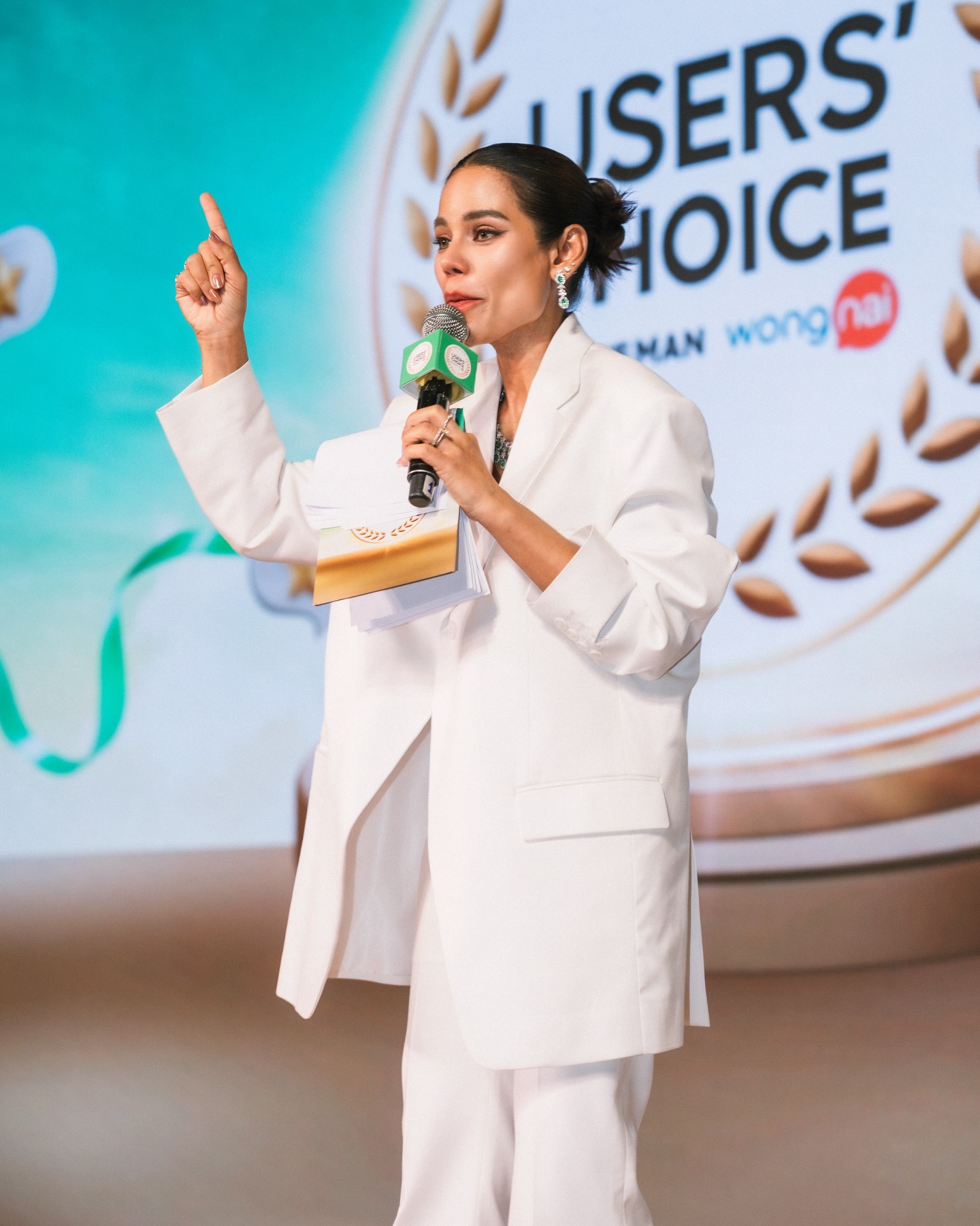 โอปอล์ - ปาณิสรา อารยะสกุล