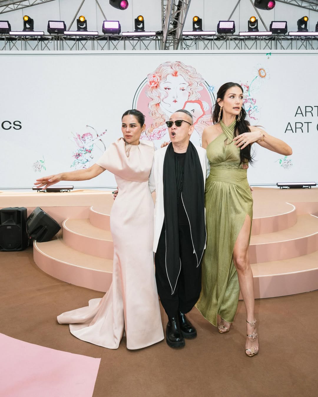 โอปอล์ - ปาณิสรา อารยะสกุล