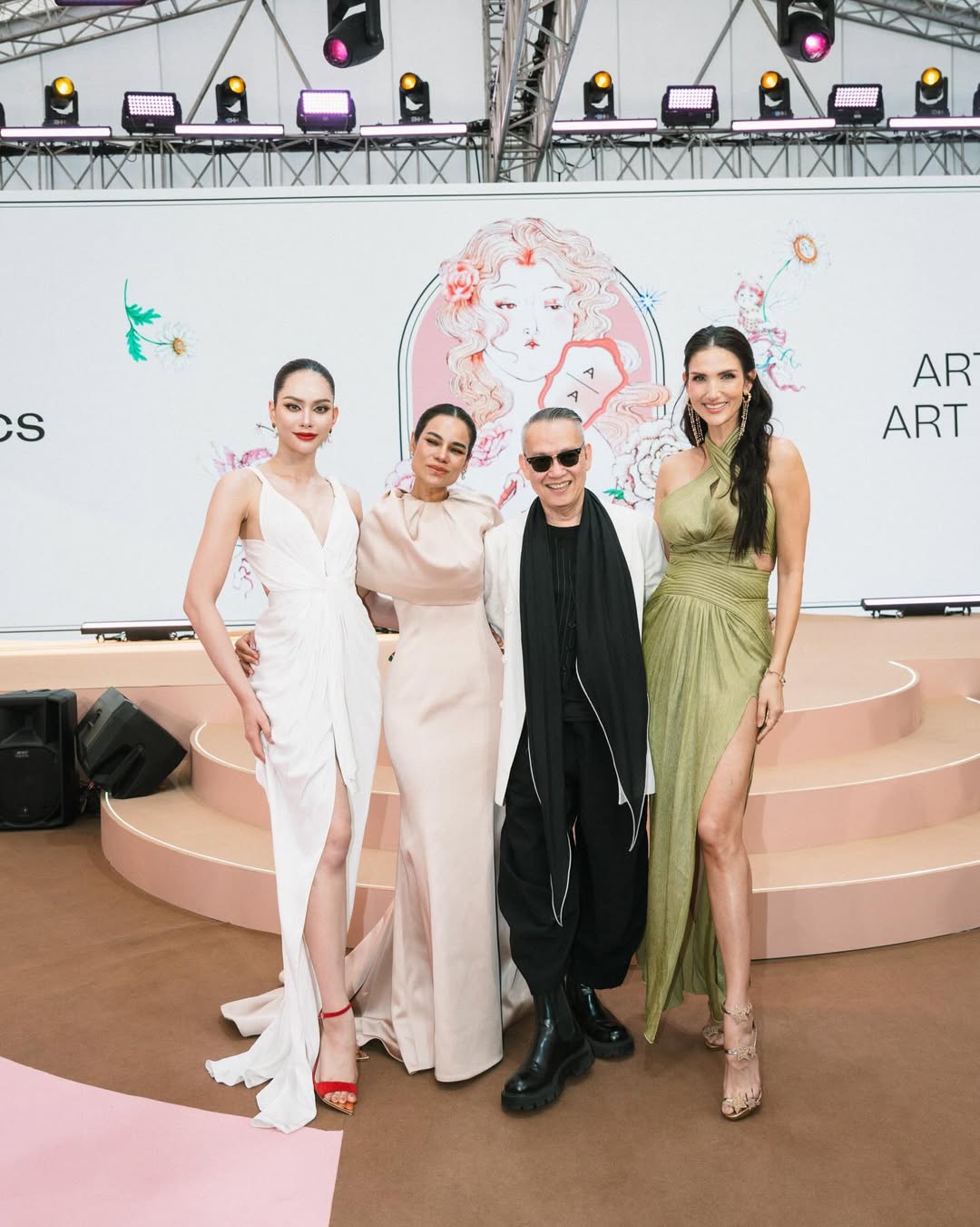 โอปอล์ - ปาณิสรา อารยะสกุล