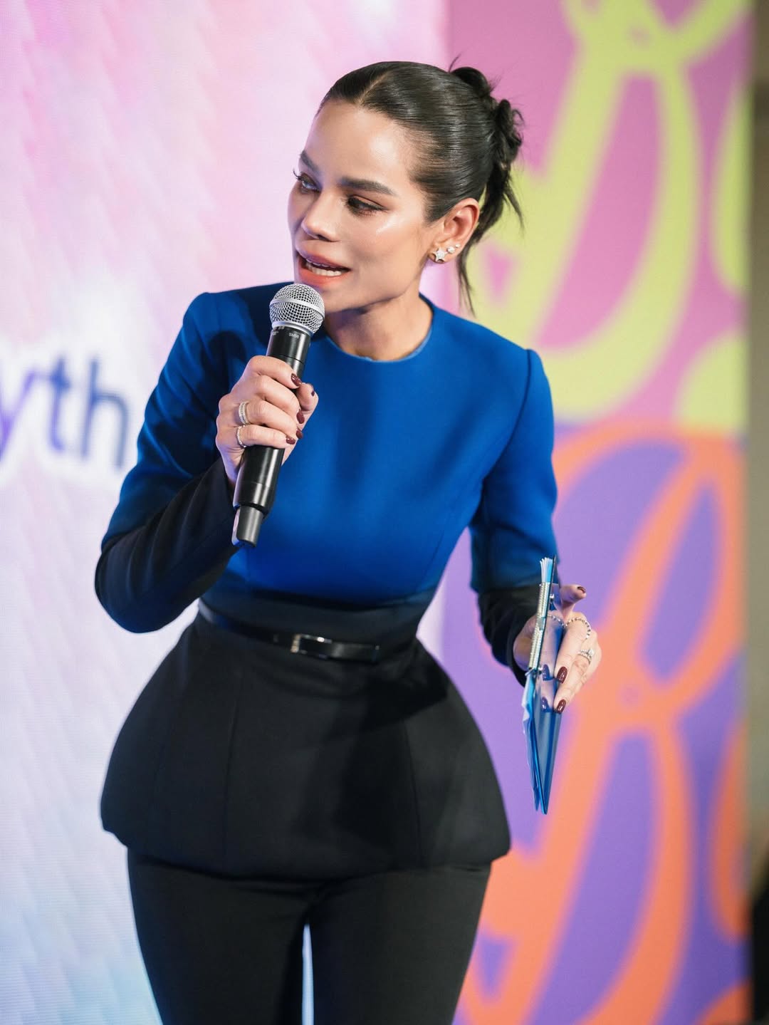 โอปอล์ - ปาณิสรา อารยะสกุล