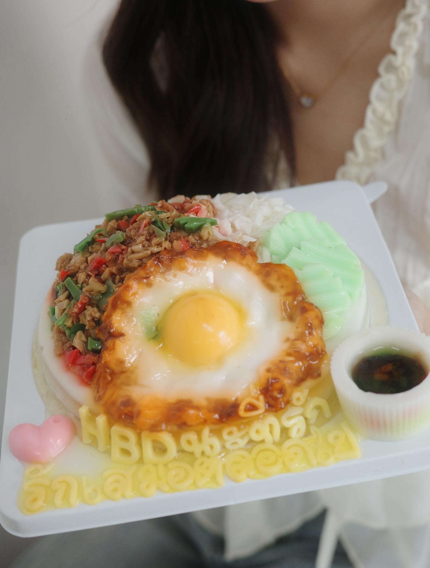 ไผ่ - พาทิศ พิสิฐกุล