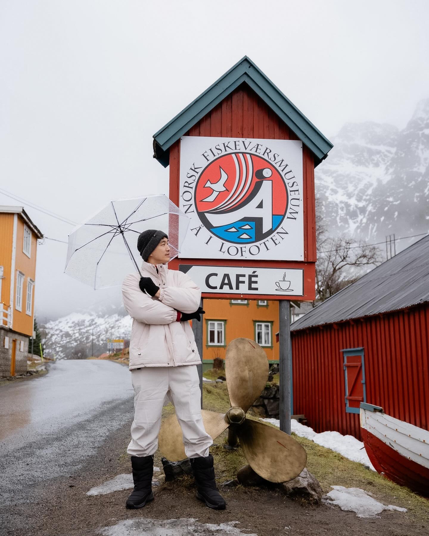 ไผ่ - พาทิศ พิสิฐกุล