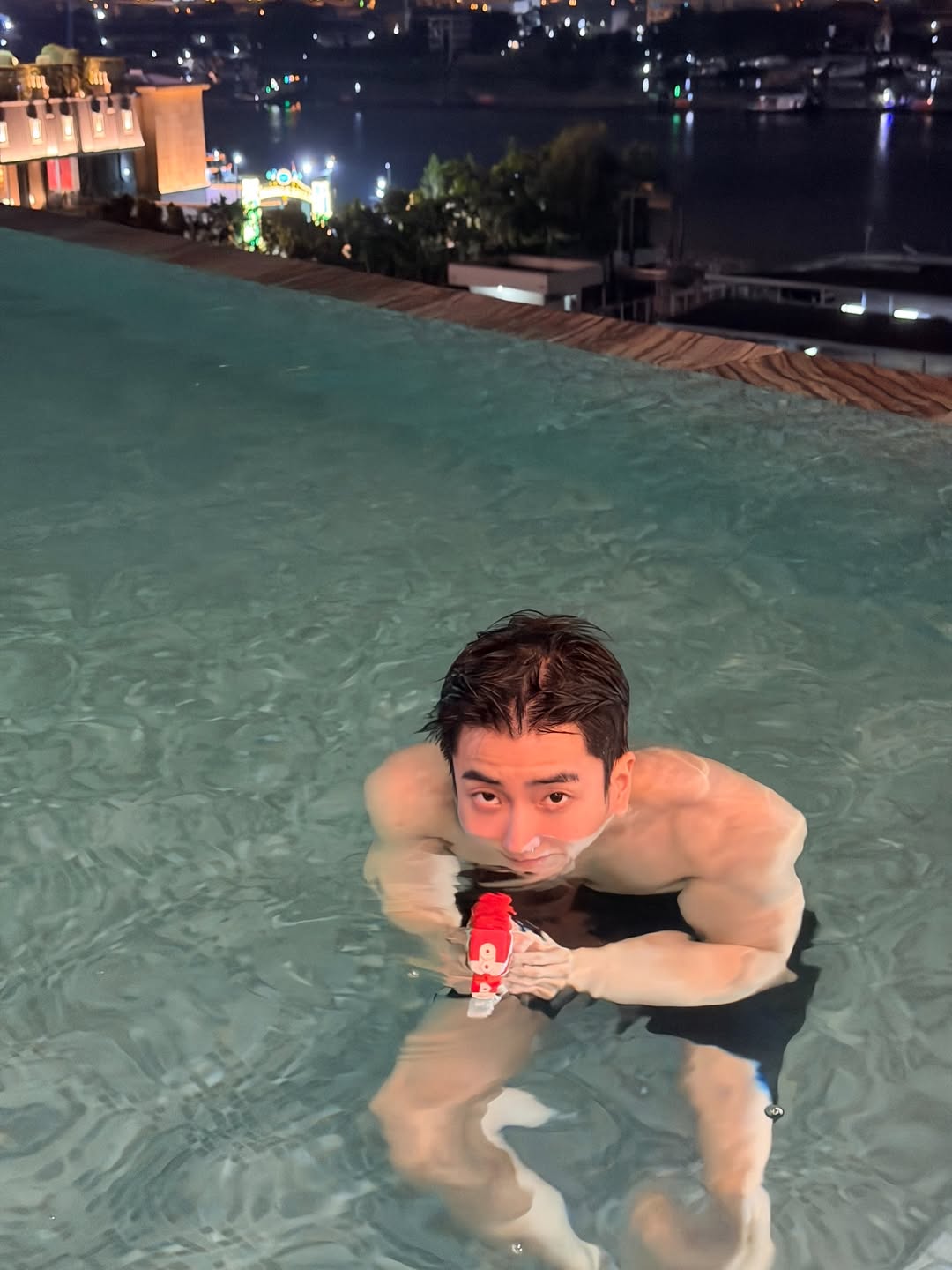 นน - ชานน สันตินธรกุล