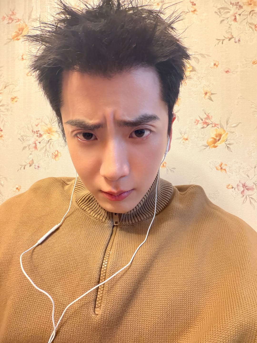 นน - ชานน สันตินธรกุล
