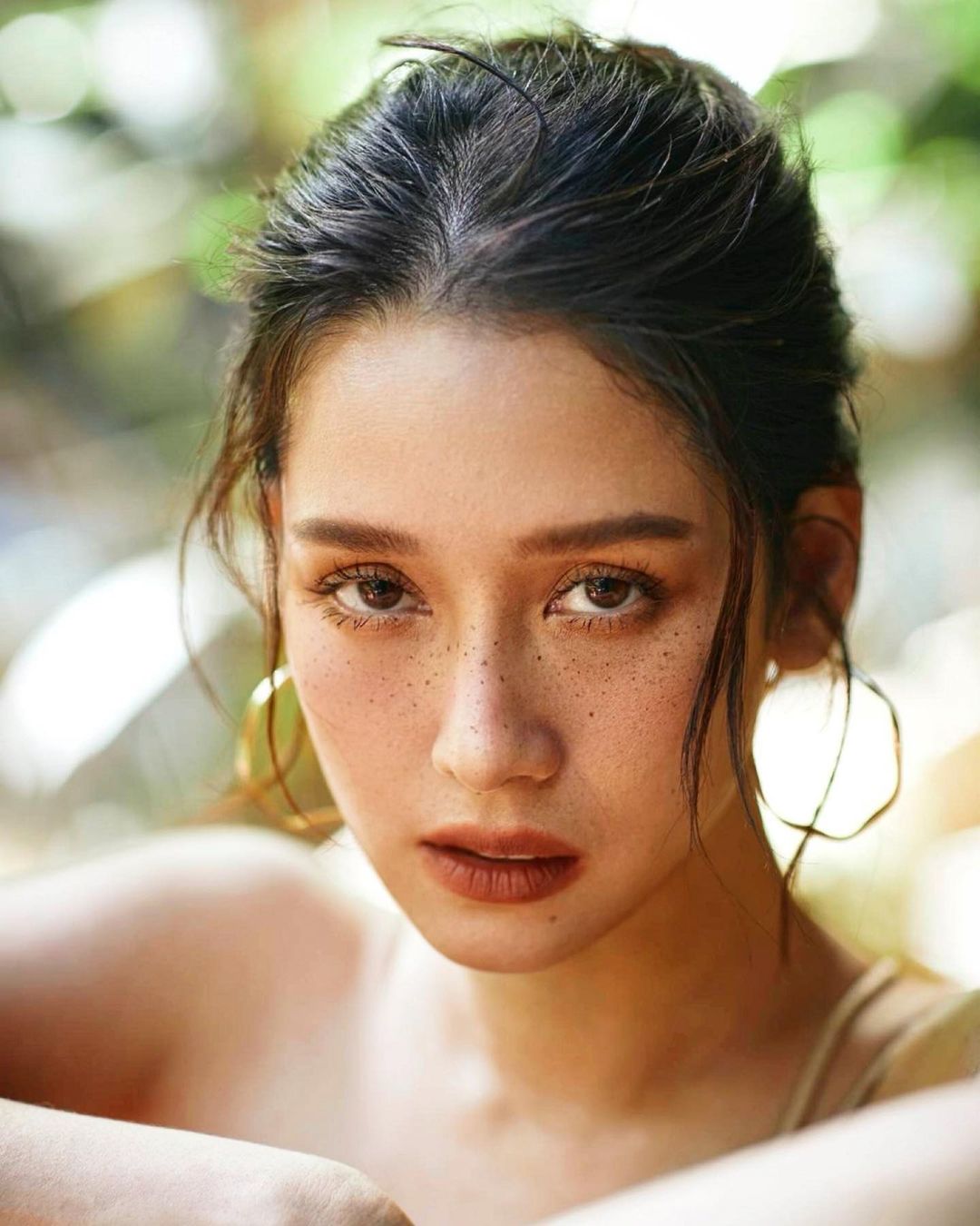 โม - อมีนา พินิจ