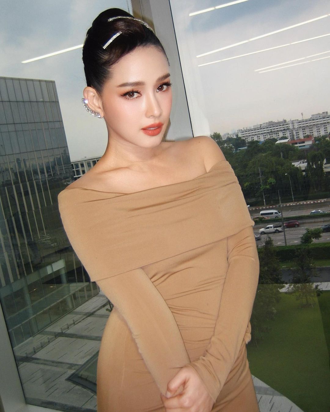 โม - อมีนา พินิจ