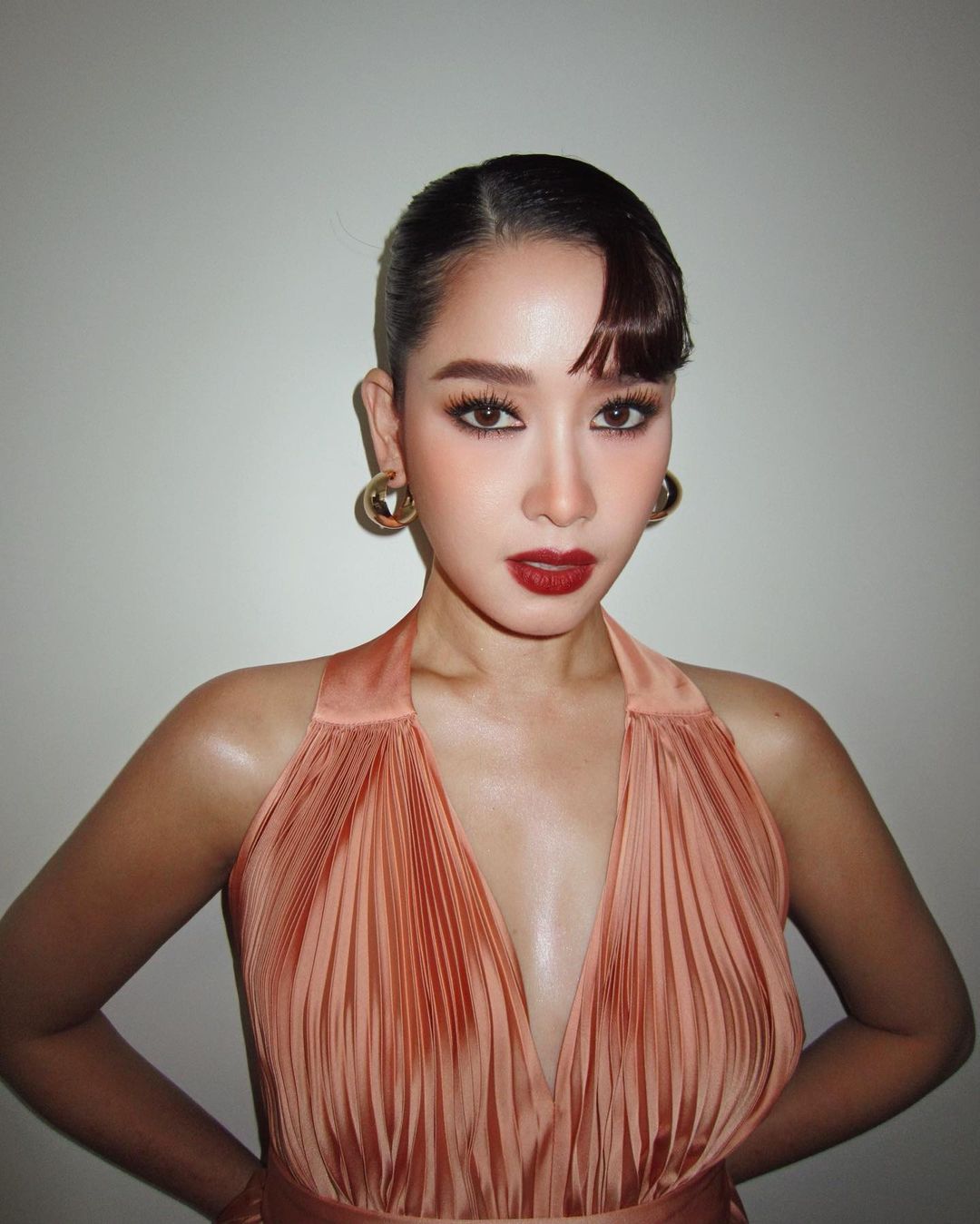 โม - อมีนา พินิจ
