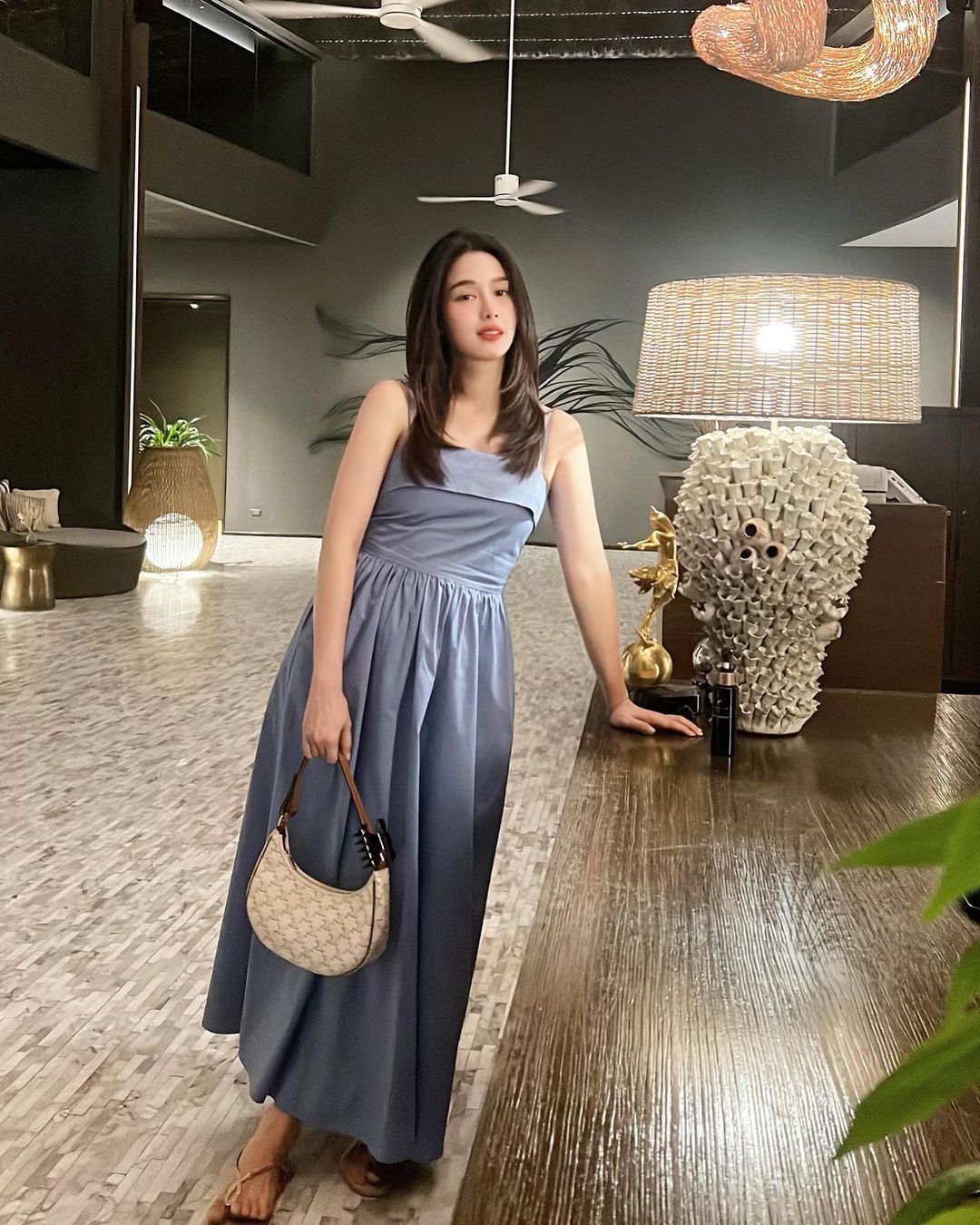 โม - อมีนา พินิจ