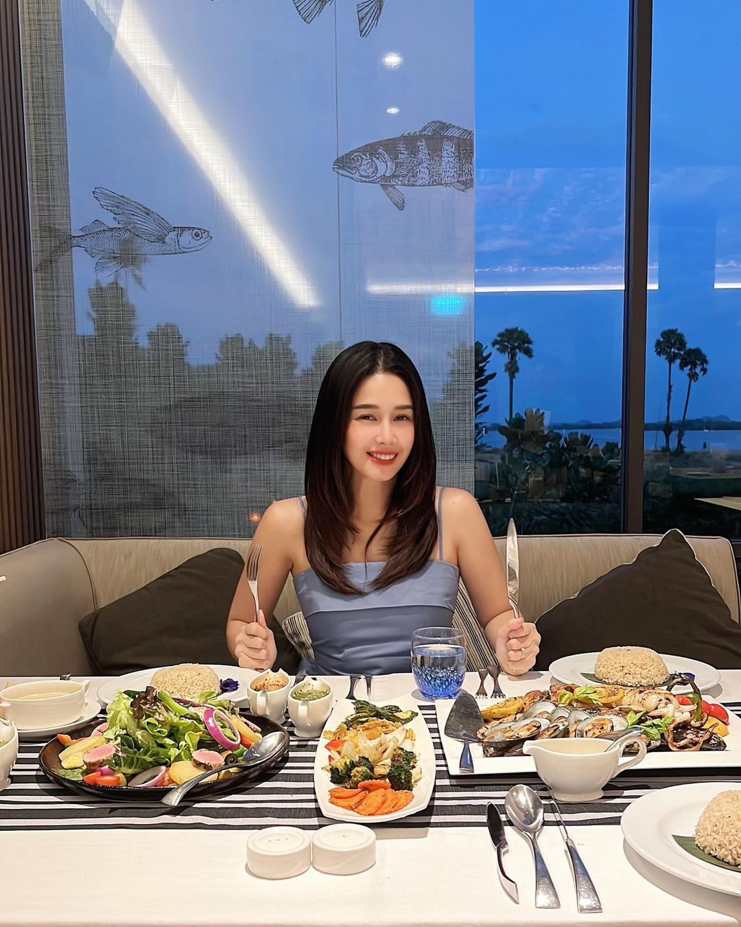 โม - อมีนา พินิจ