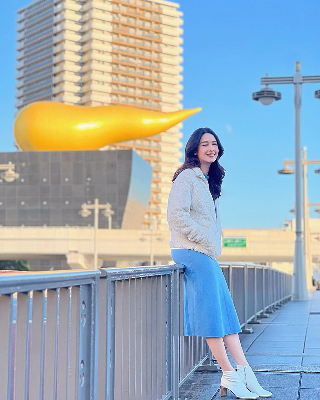 โม - อมีนา พินิจ