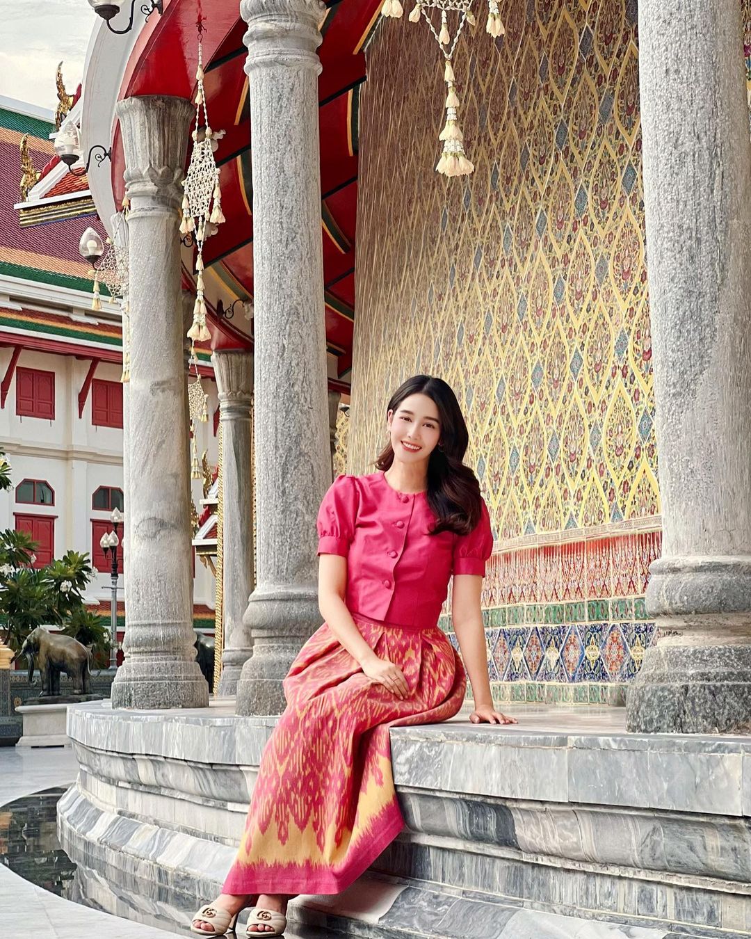 โม - อมีนา พินิจ