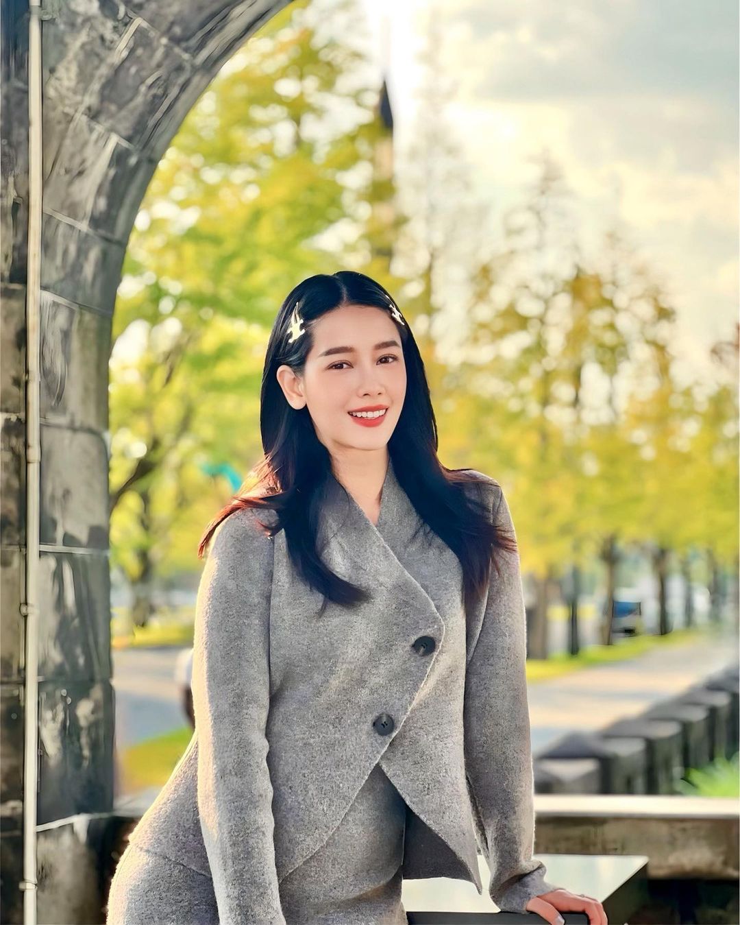 โม - อมีนา พินิจ