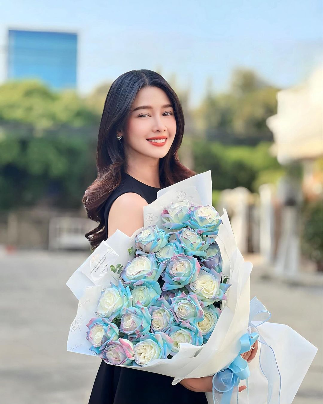 โม - อมีนา พินิจ