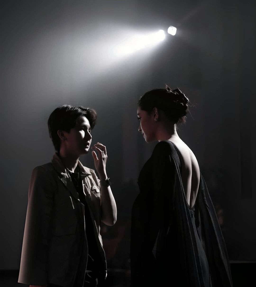 โม - อมีนา พินิจ
