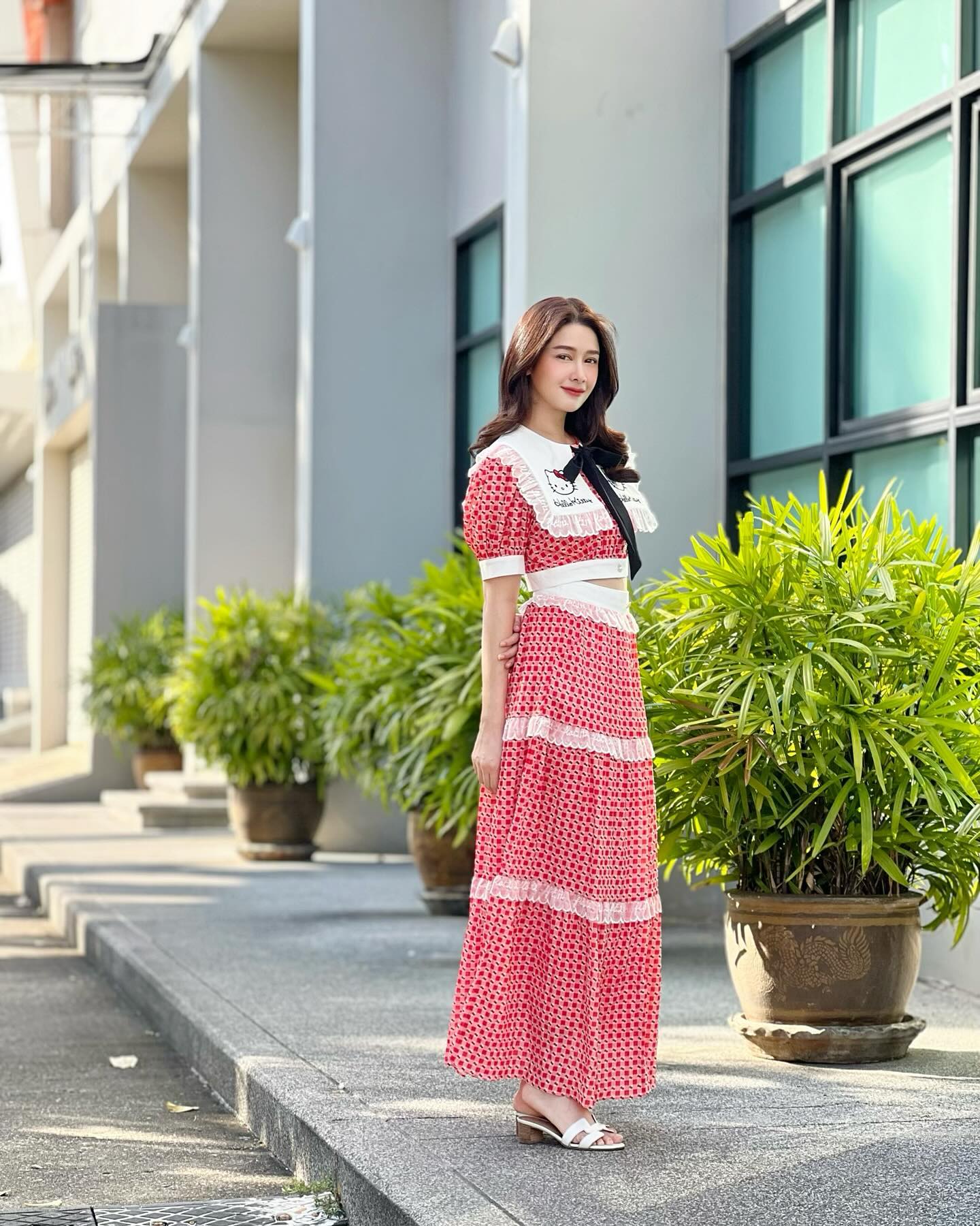 โม - อมีนา พินิจ