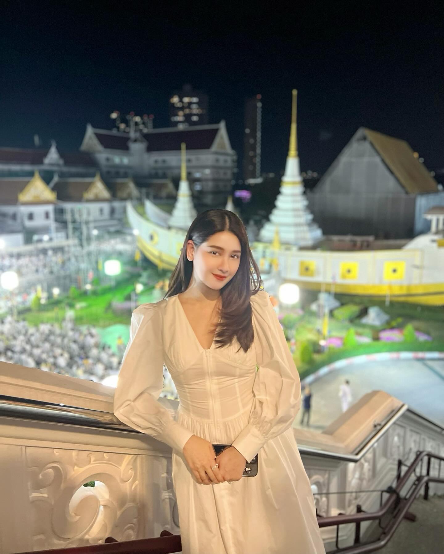 โม - อมีนา พินิจ