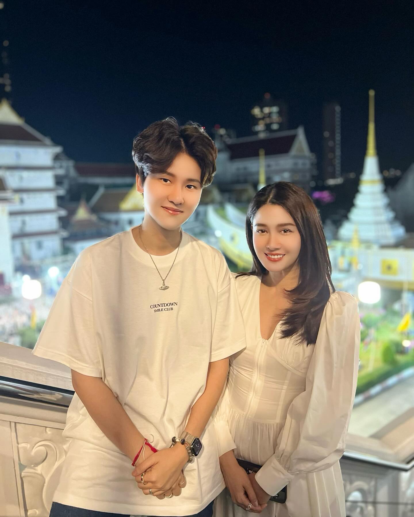 โม - อมีนา พินิจ