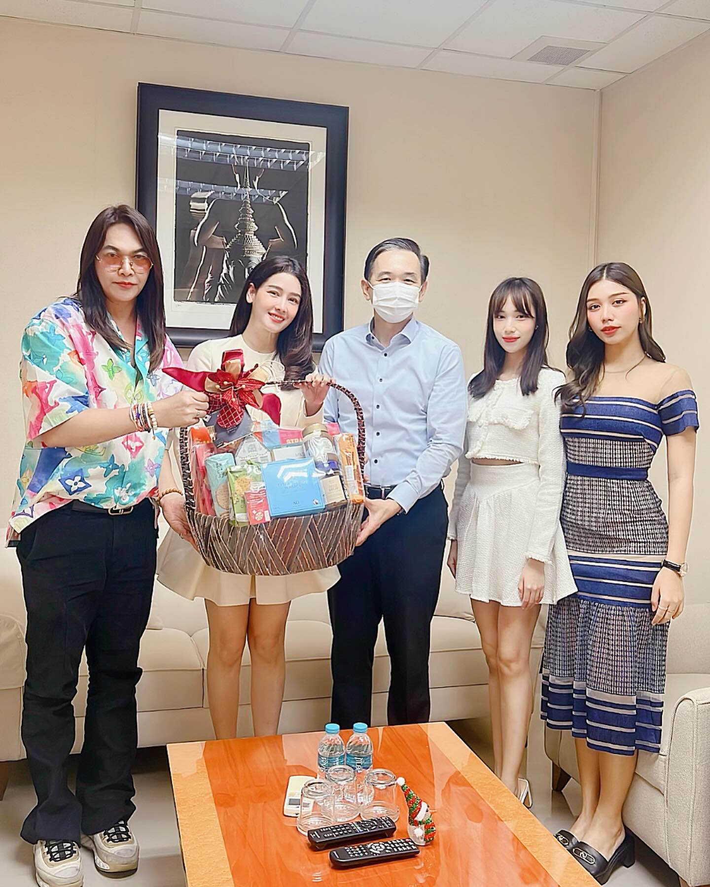 โม - อมีนา พินิจ