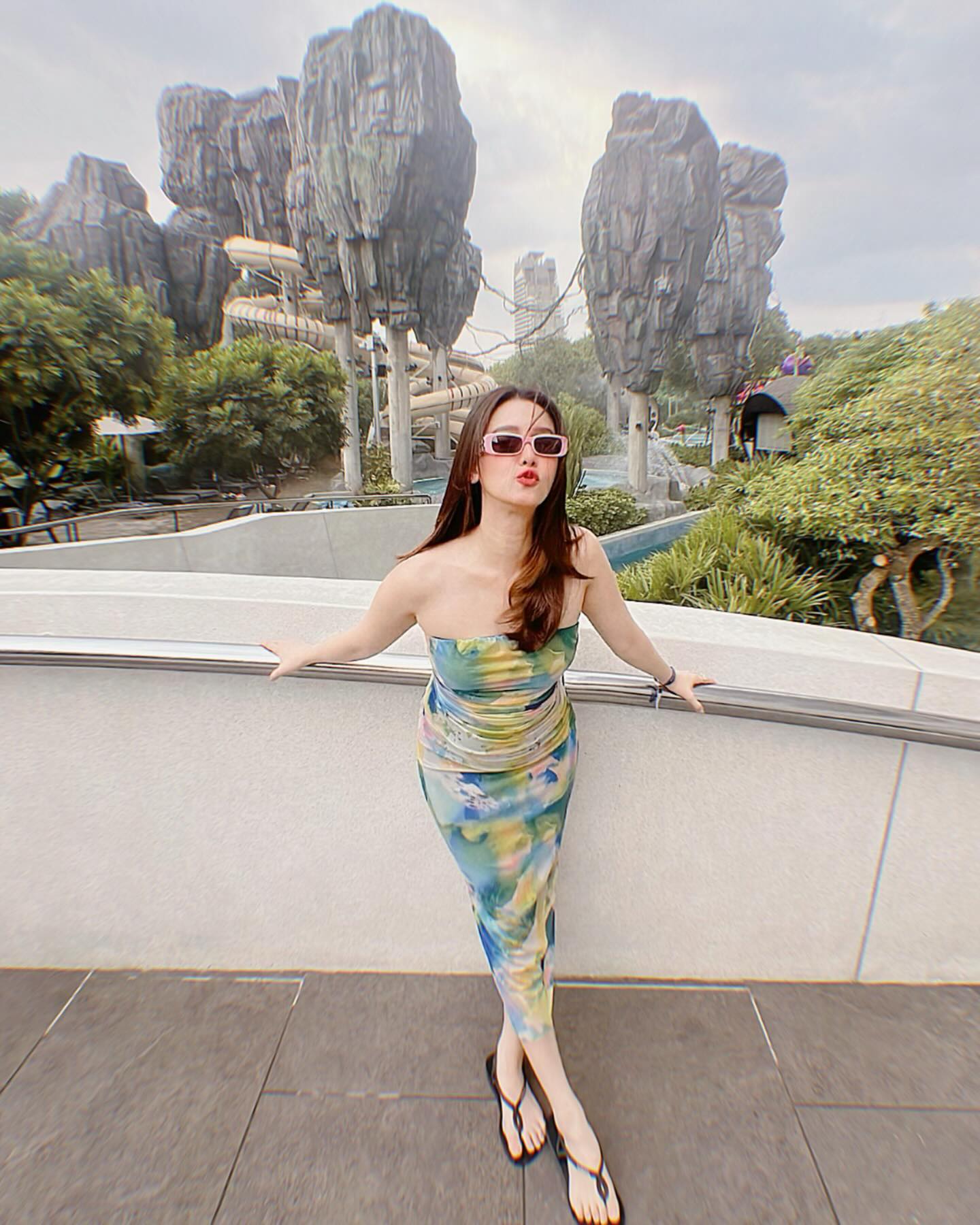 โม - อมีนา พินิจ