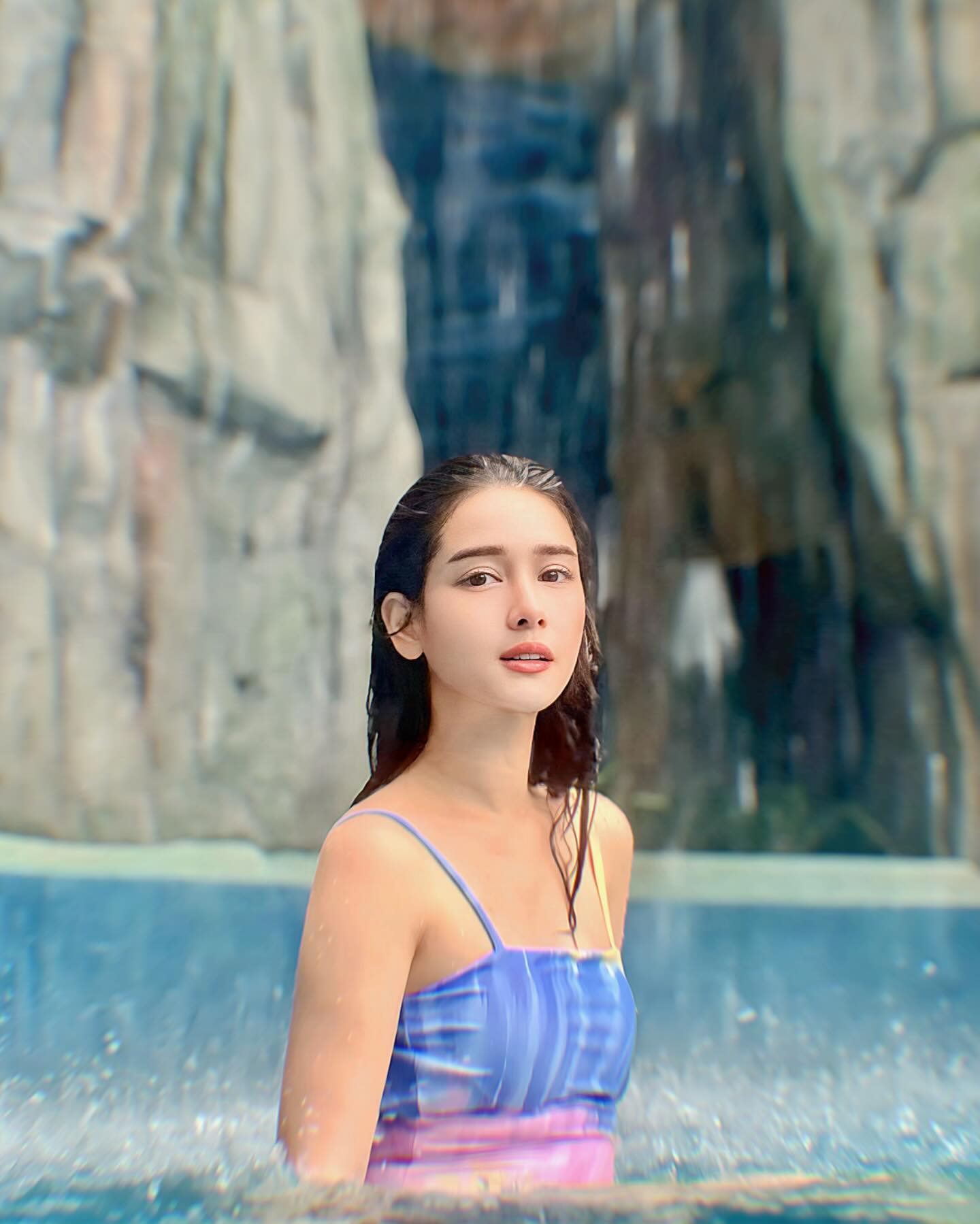 โม - อมีนา พินิจ