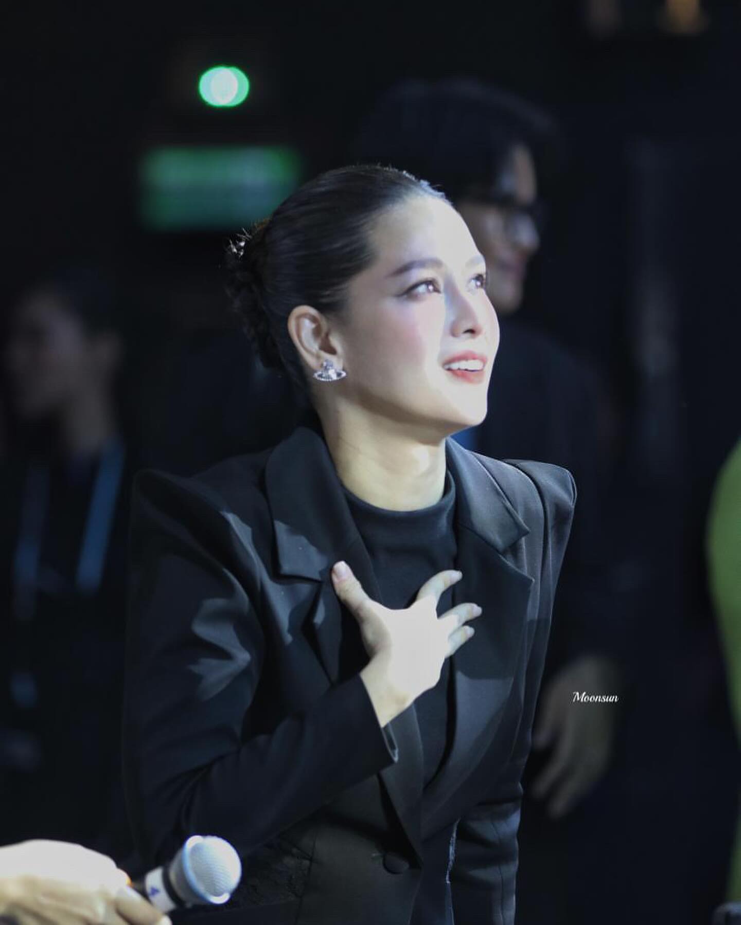 โม - อมีนา พินิจ