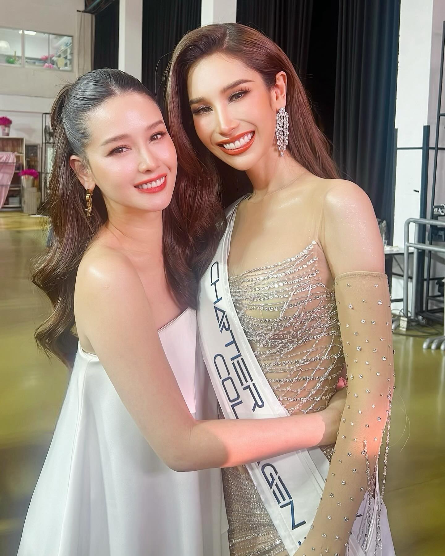 โม - อมีนา พินิจ