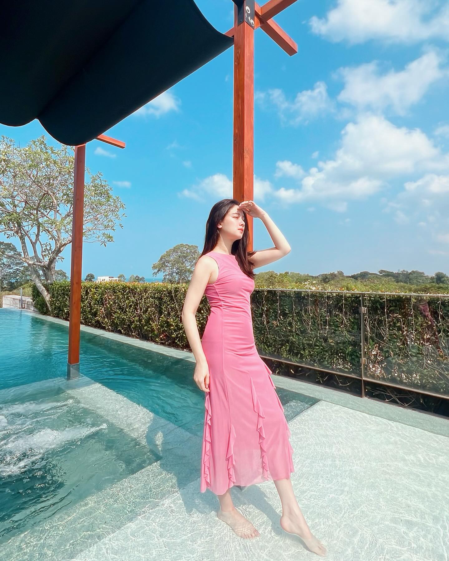 โม - อมีนา พินิจ
