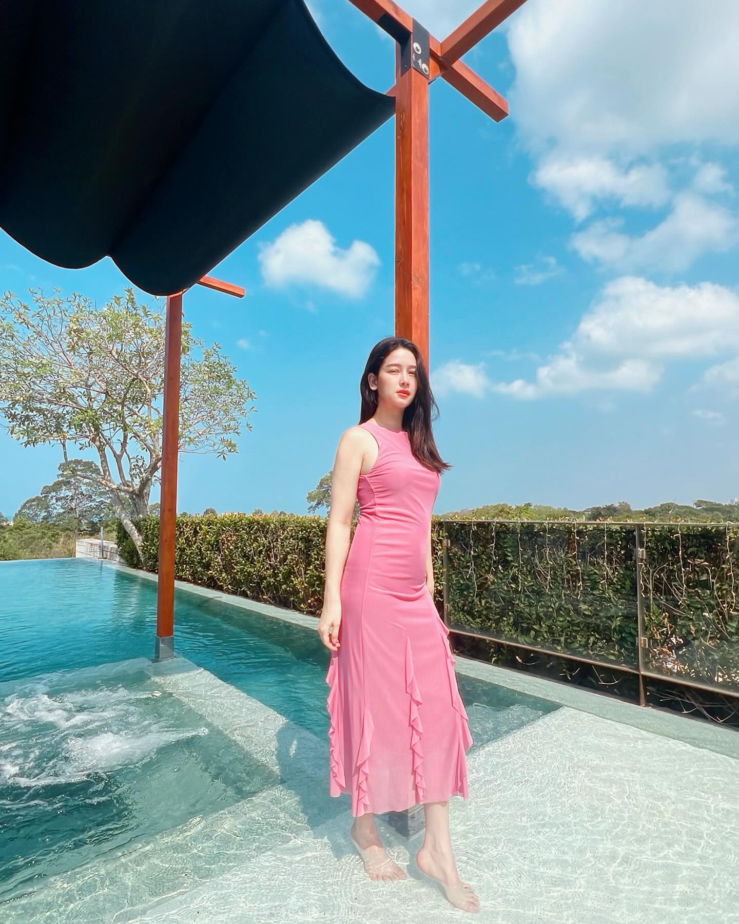 โม - อมีนา พินิจ