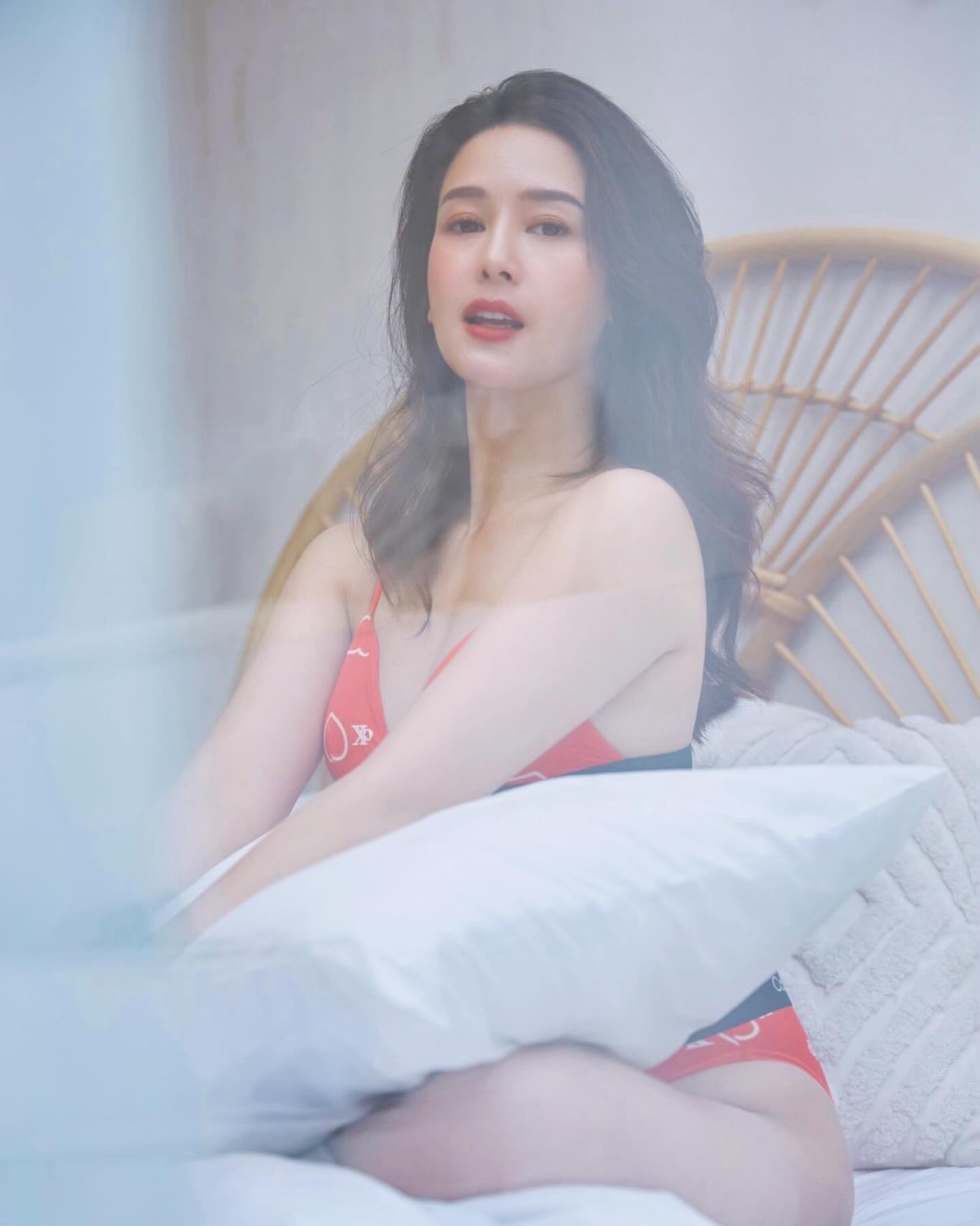 โม - อมีนา พินิจ