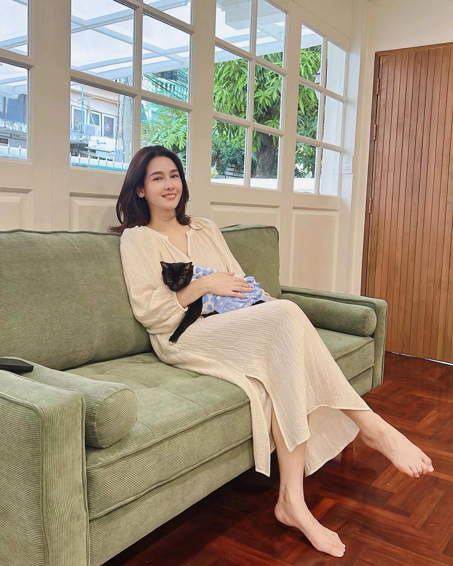 โม - อมีนา พินิจ