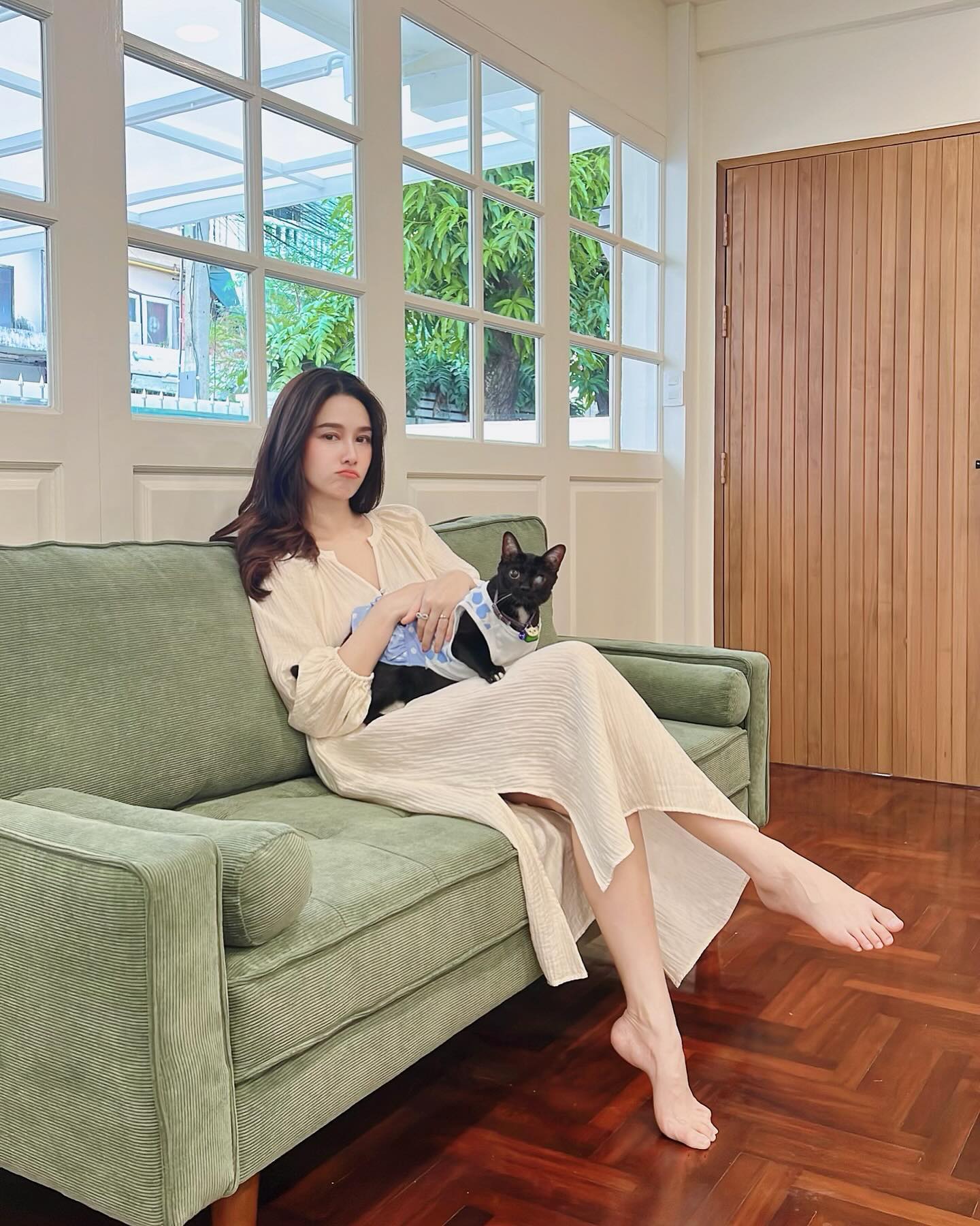 โม - อมีนา พินิจ